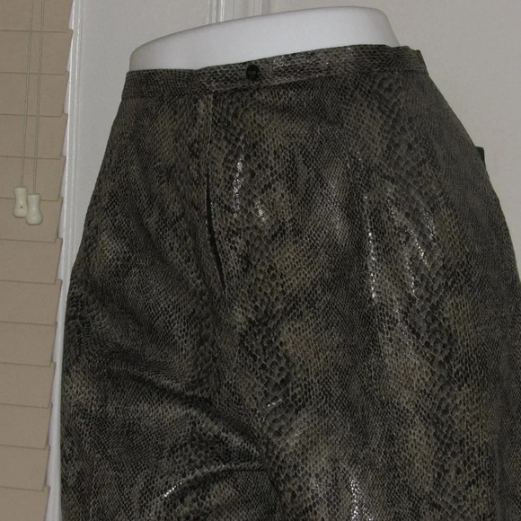 NWT Harve Benard Brown Snakeskin Lined Pants Sz 12 - Picture 2 of 8